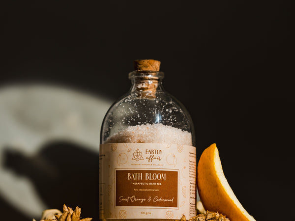 Earthy Affair Sweet Orange & Cedar Wood Bath Bloom