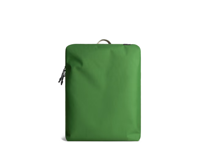 Pivot Daypack(Basalt ,Coral,  Lagoon,  Sand , Seagrass)