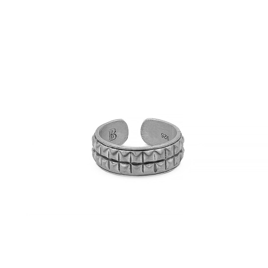 Myr oxidized 925 sterling silver Open Ring