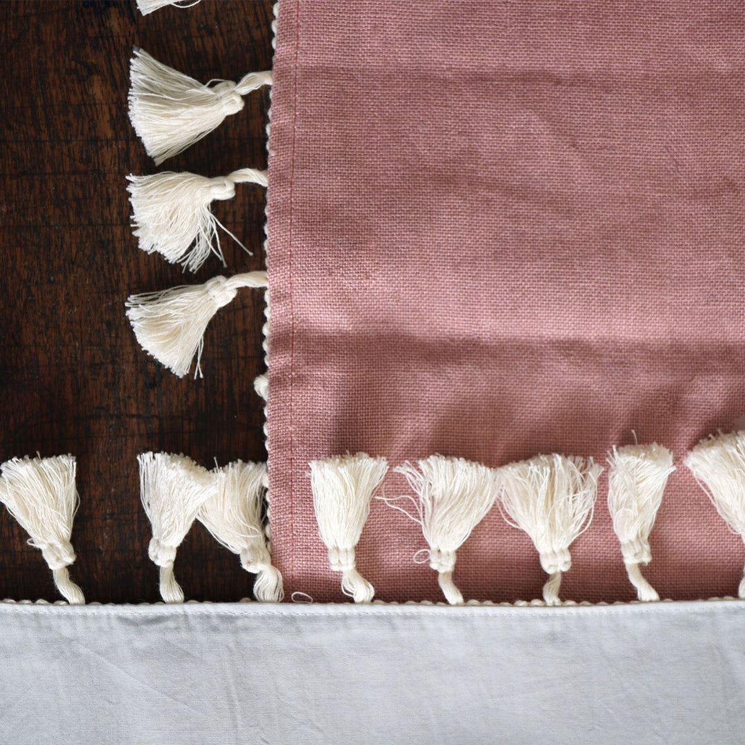 Pravaah Bhor set - table linen set