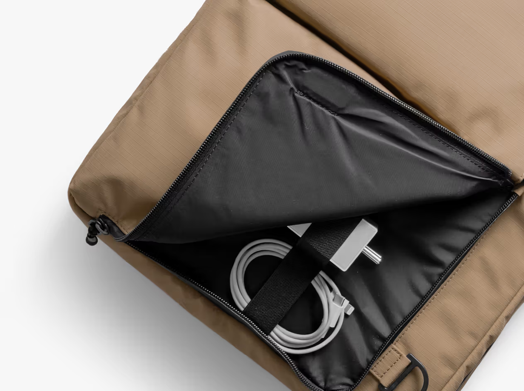 Pivot Meridian Convertible Briefpack