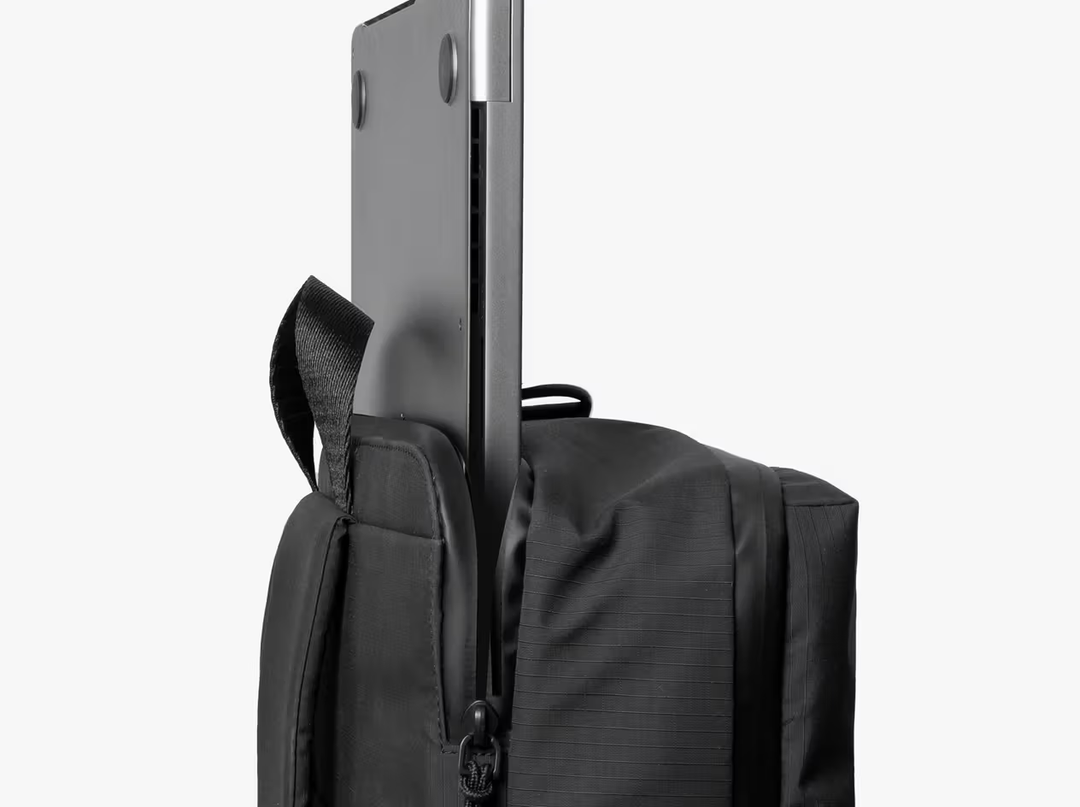 Pivot Briefpack