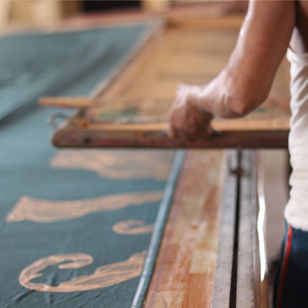 Pravaah Iraja table runner