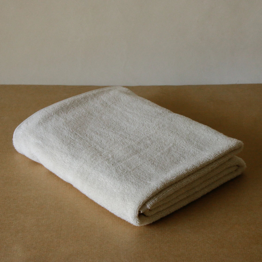 Akiiko Soft Terry Bath Towel