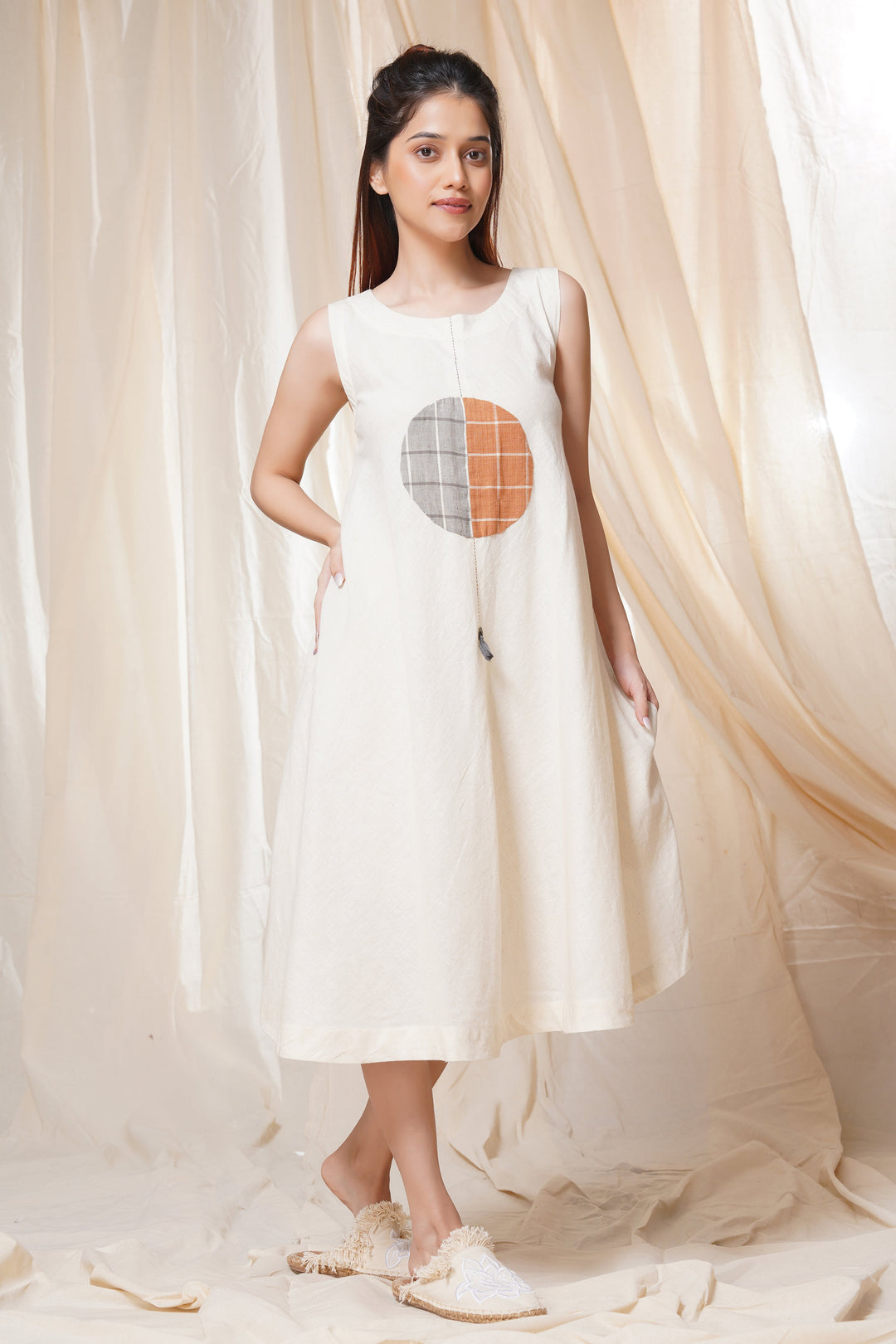 Timeless Checks - Ecological Big Polka Dress