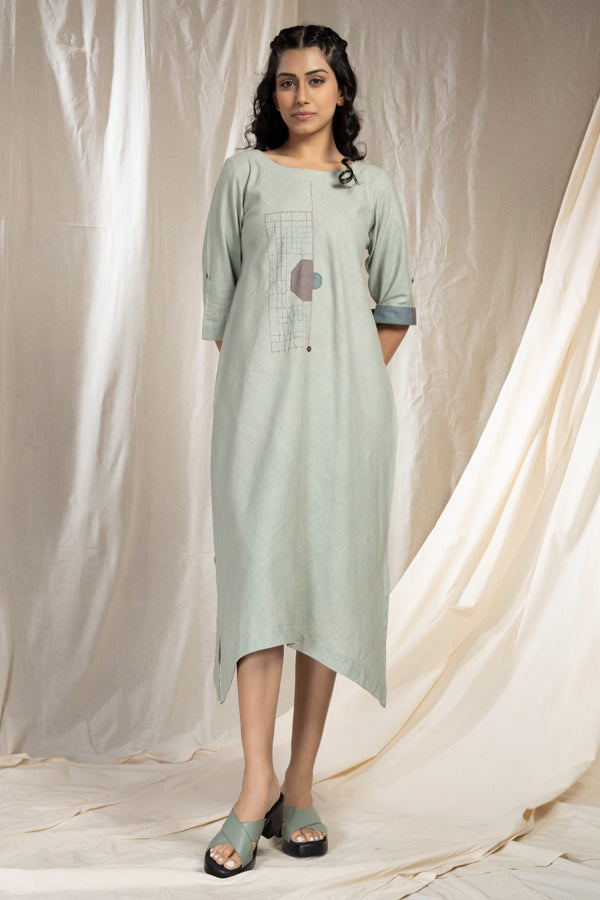 Applique Artistry - Artisanal Relaxed Fit Dress