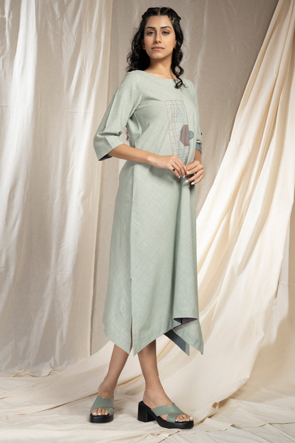 Applique Artistry - Artisanal Relaxed Fit Dress