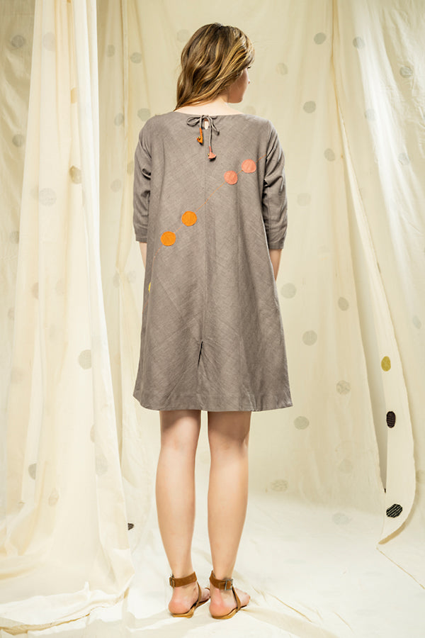 Applique Grace- Relaxed Knee Length Dress for Green Wardrobe