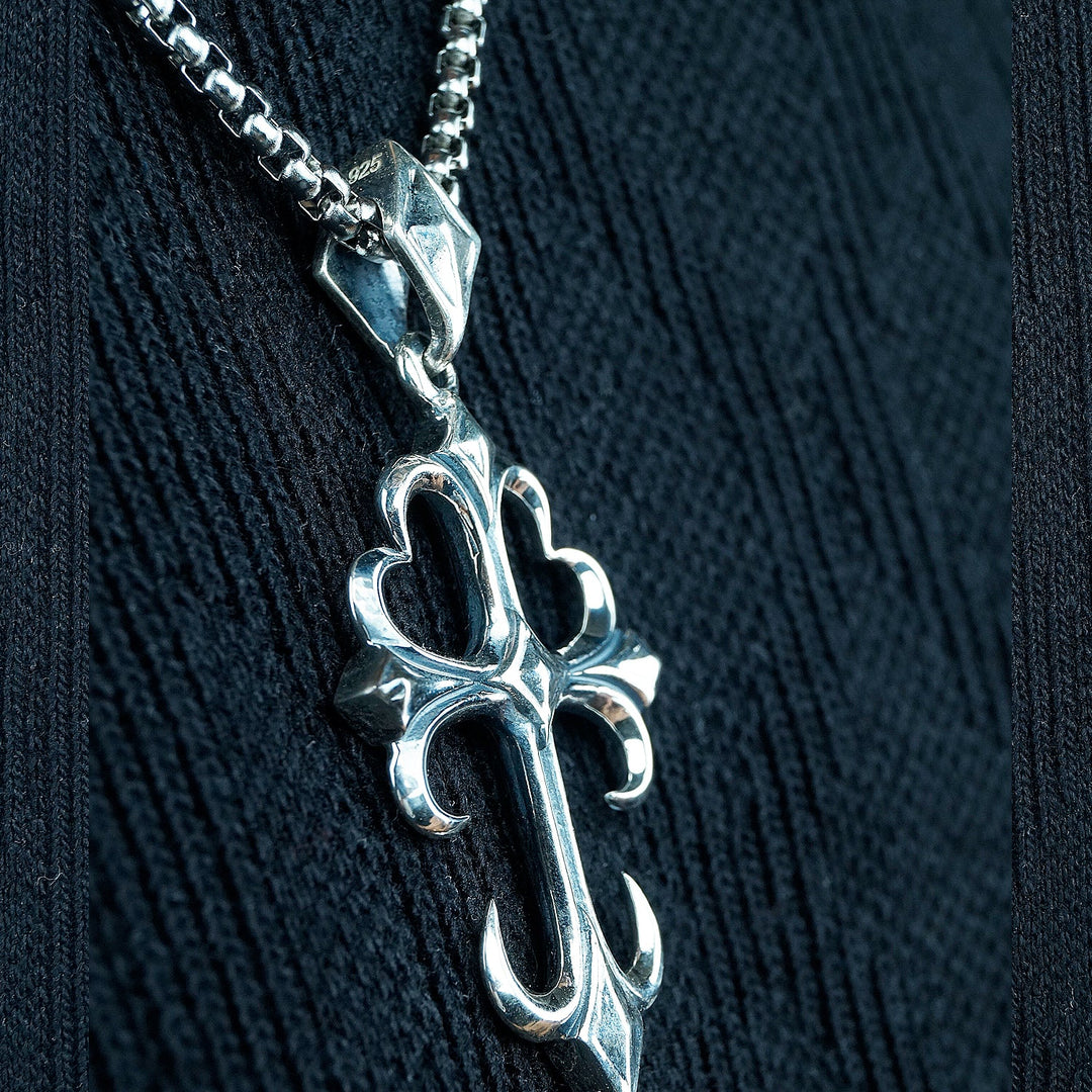 Sterling silver Cross Chain pendant