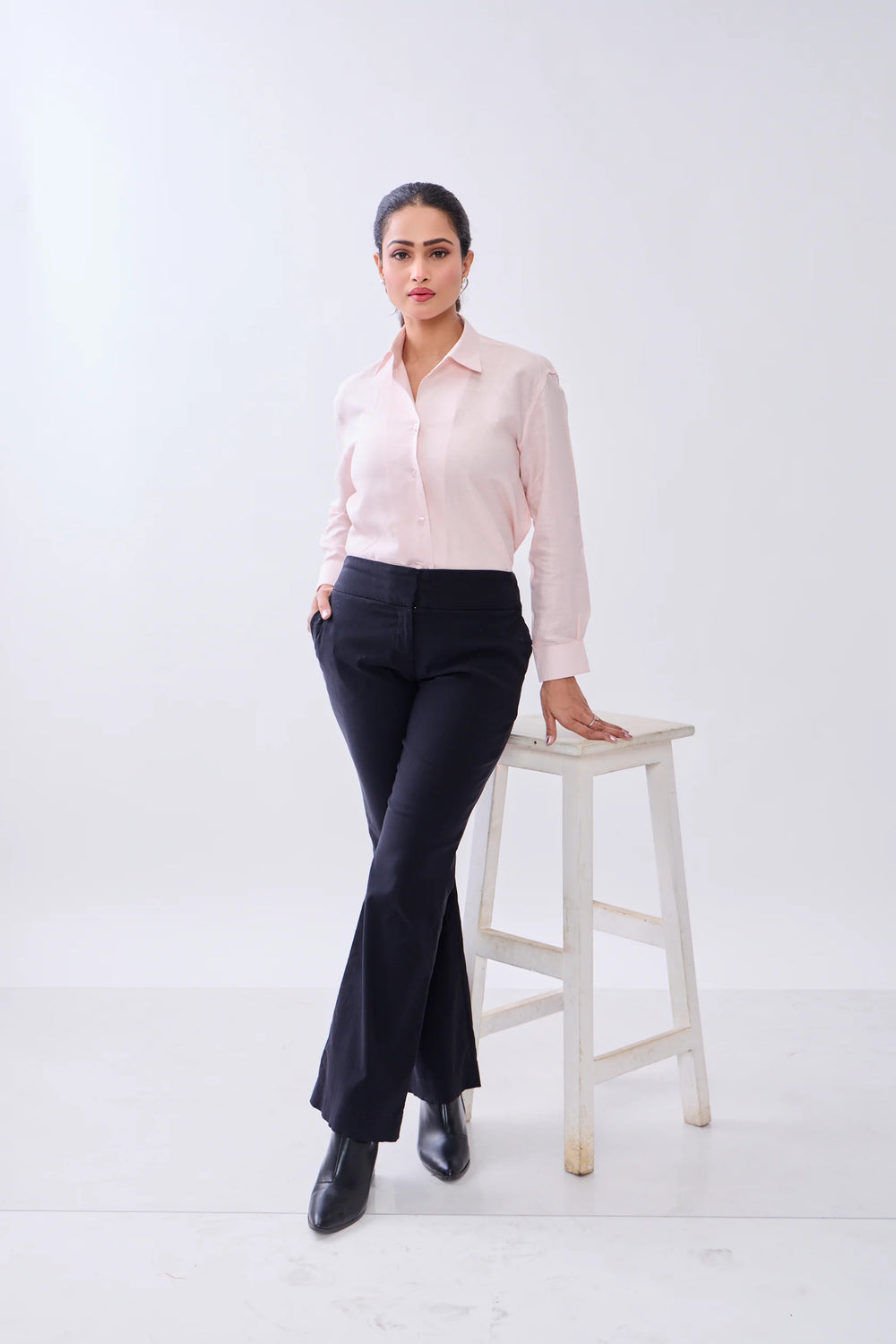 The Label GAIA Hemp Women's Classic Button-Down Formal Shirt