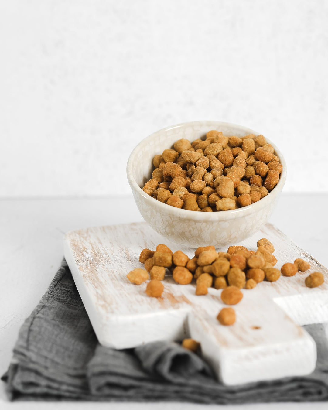 chunks Bowl , flavored Roasted Soya Snacks - High Protein, Low-Calorie, Gluten-Free Snack
Soyabean Snack - Ideal for Weight Loss, High in Protein