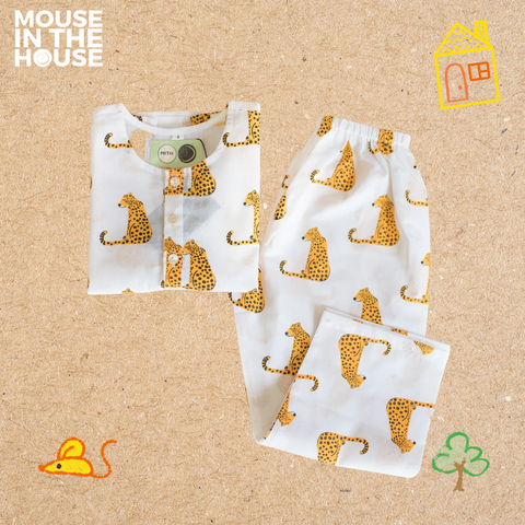 Mouse In The House The Spotty Leopard- Unisex Nightdress