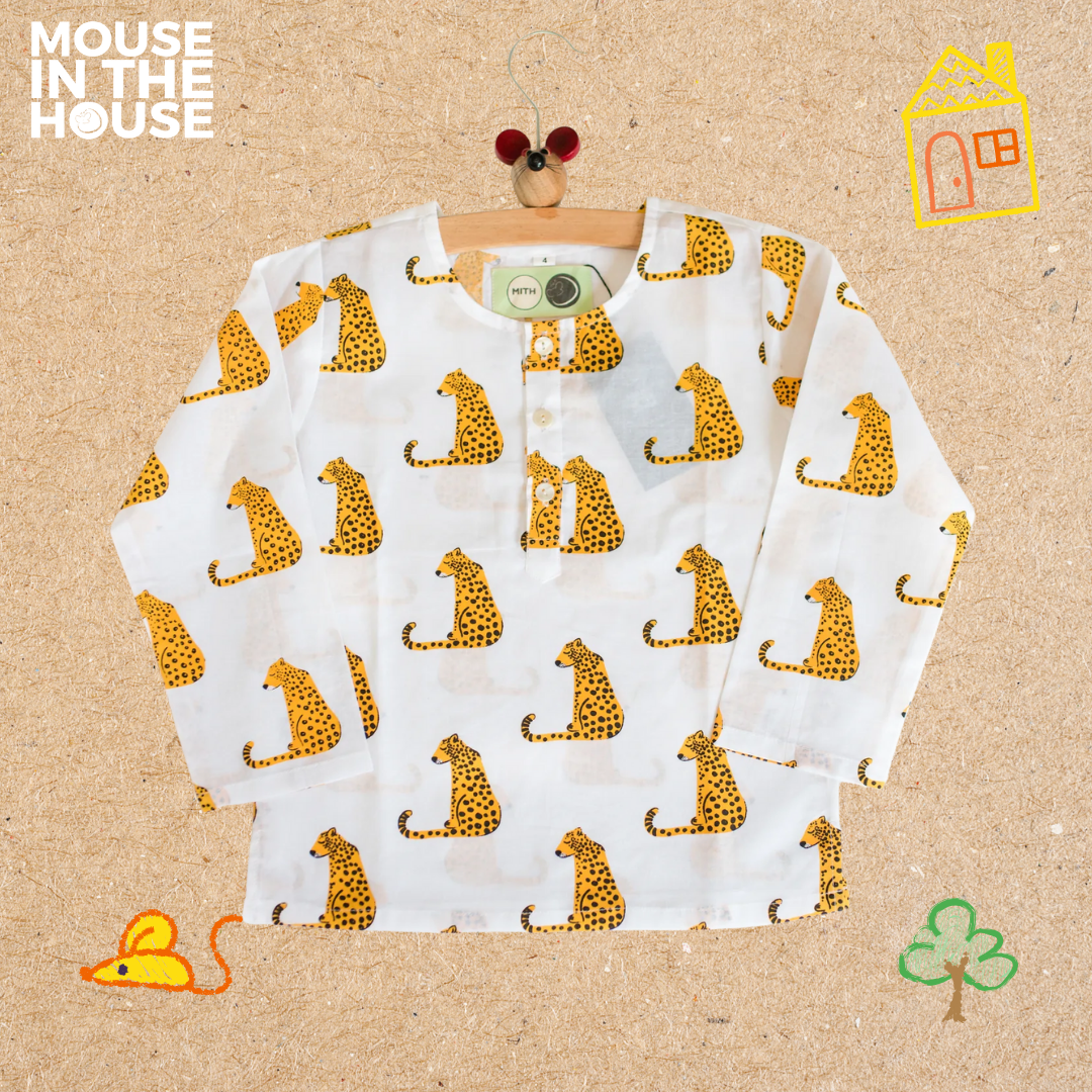 Mouse In The House The Spotty Leopard- Unisex Nightdress