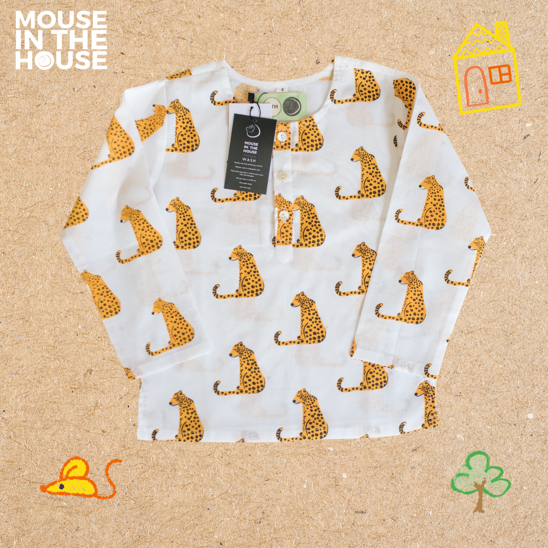 Mouse In The House The Spotty Leopard- Unisex Nightdress