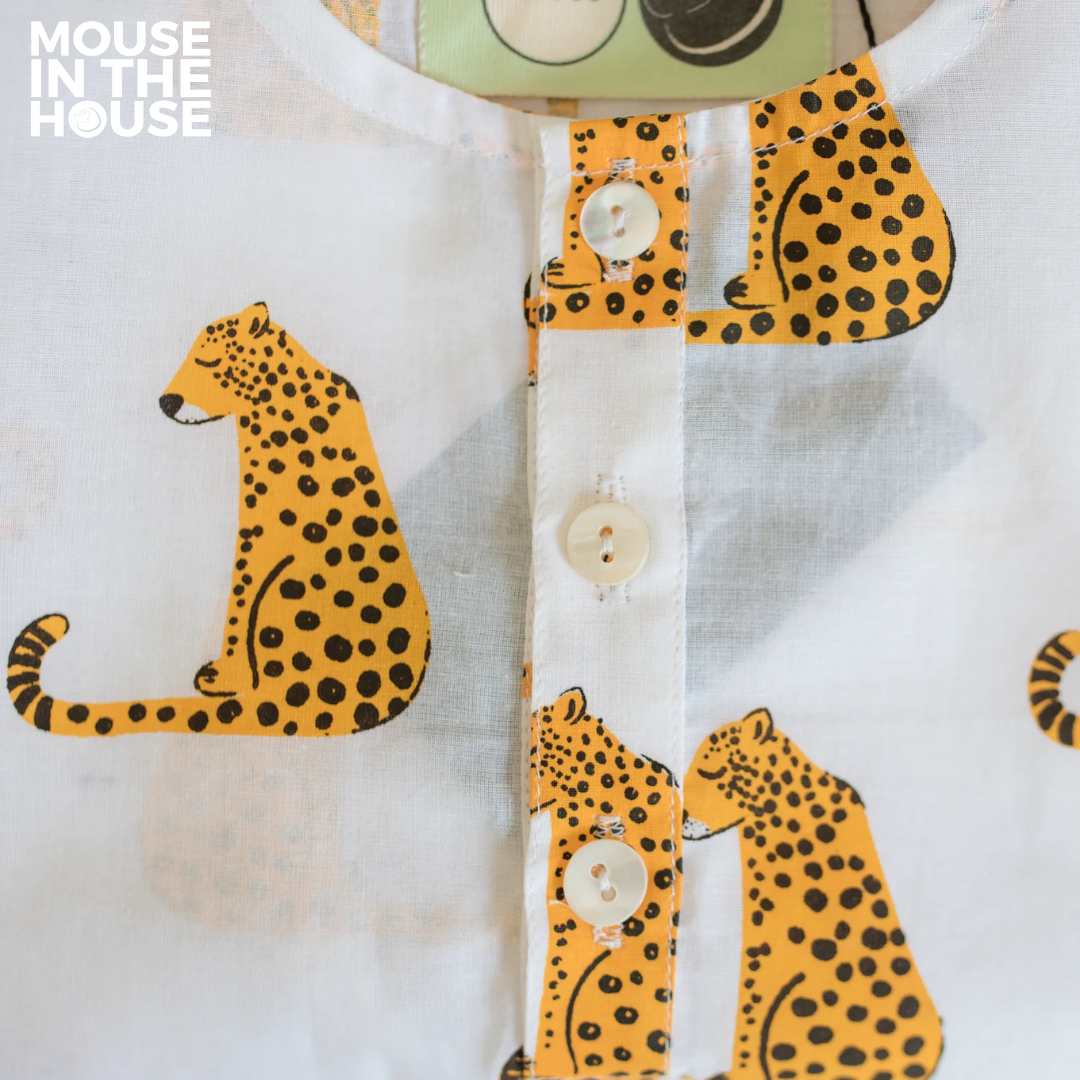 Mouse In The House The Spotty Leopard- Unisex Nightdress