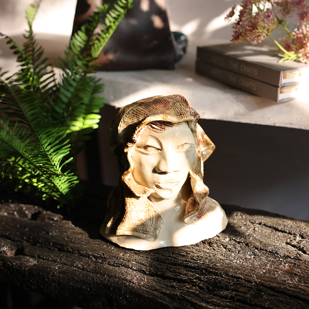 Goomti Timeless Gaze