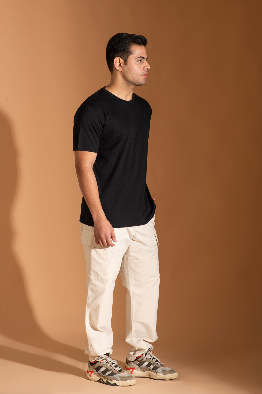 Bambians Organic Bamboo Round Neck T-Shirt for Men : Black