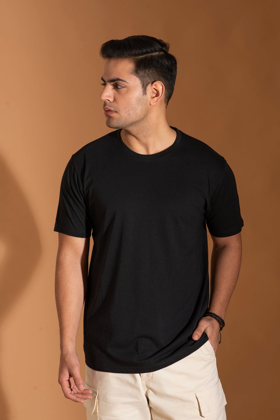 Bambians Organic Bamboo Round Neck T-Shirt for Men : Black