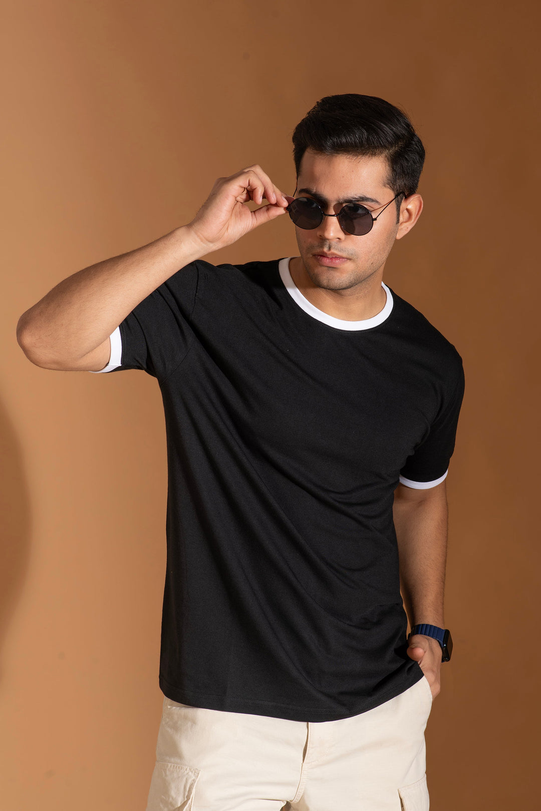 Bambians Organic Bamboo Round Neck T-Shirt with Contrast Tipping for Men : Black