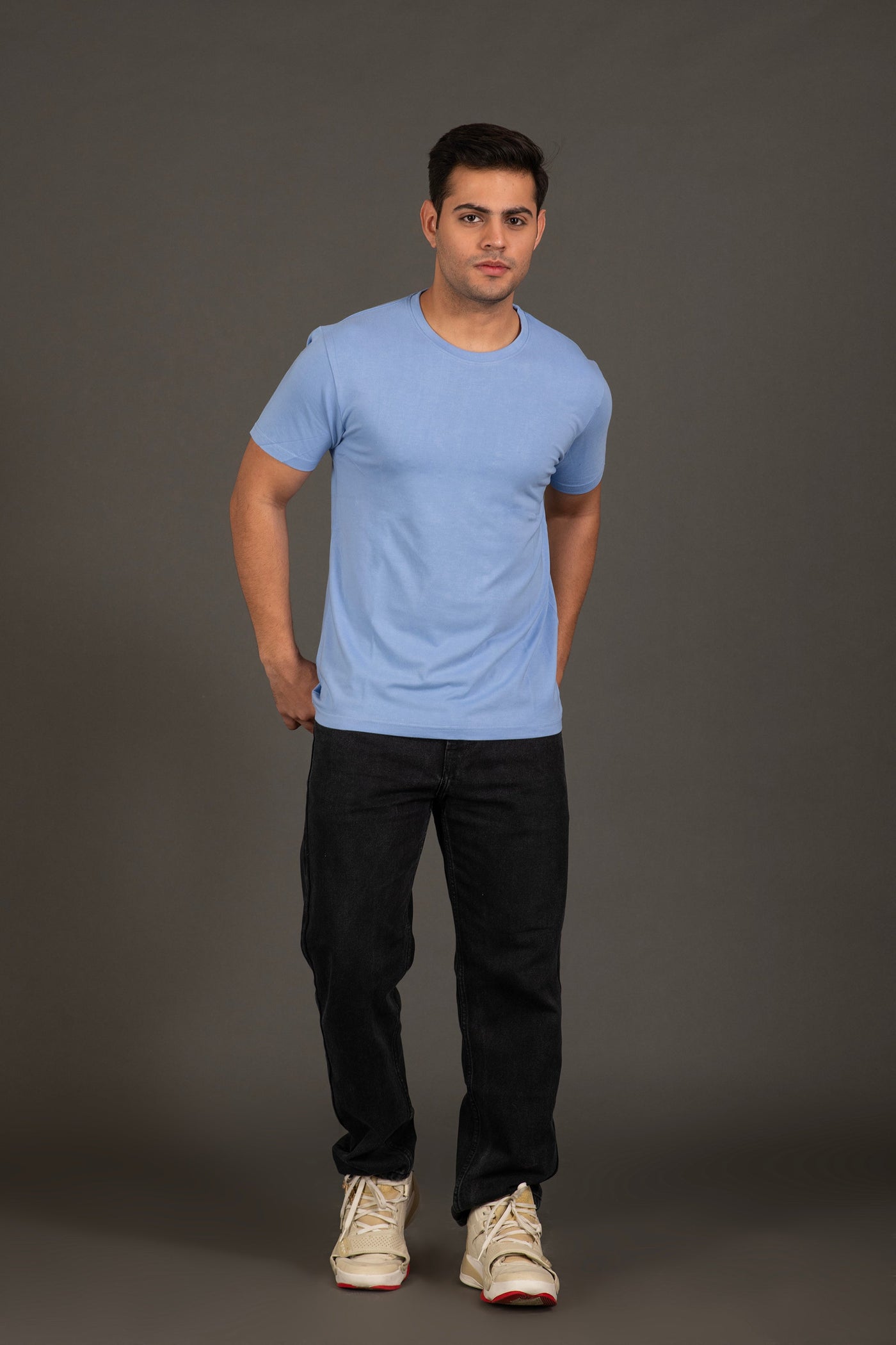 Organic Bamboo Round Neck T-Shirt for Men : Light Blue