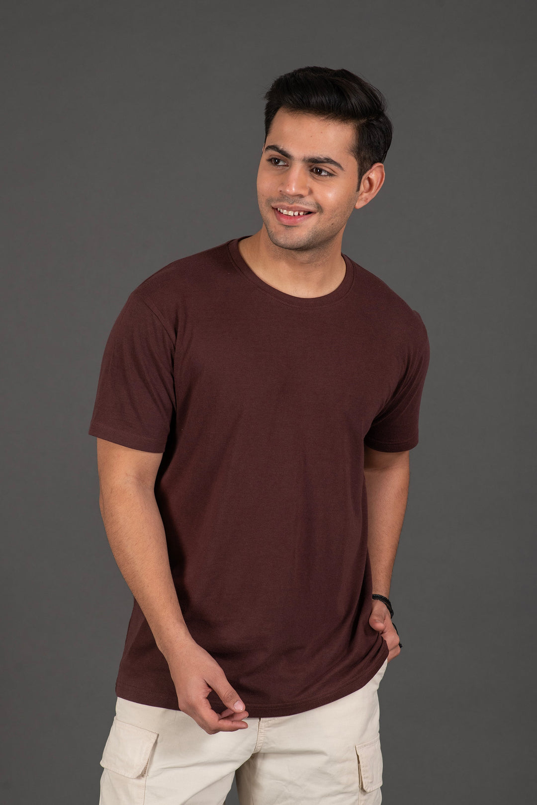 Bambians Organic Bamboo Round Neck T-Shirt for Men : Brown