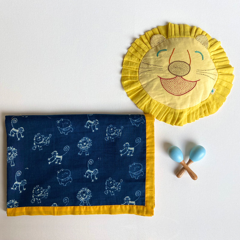 Whitewater Kids Organic Gift Set - Dohar + Mustard Seed Pillow + Maracas - Zoo