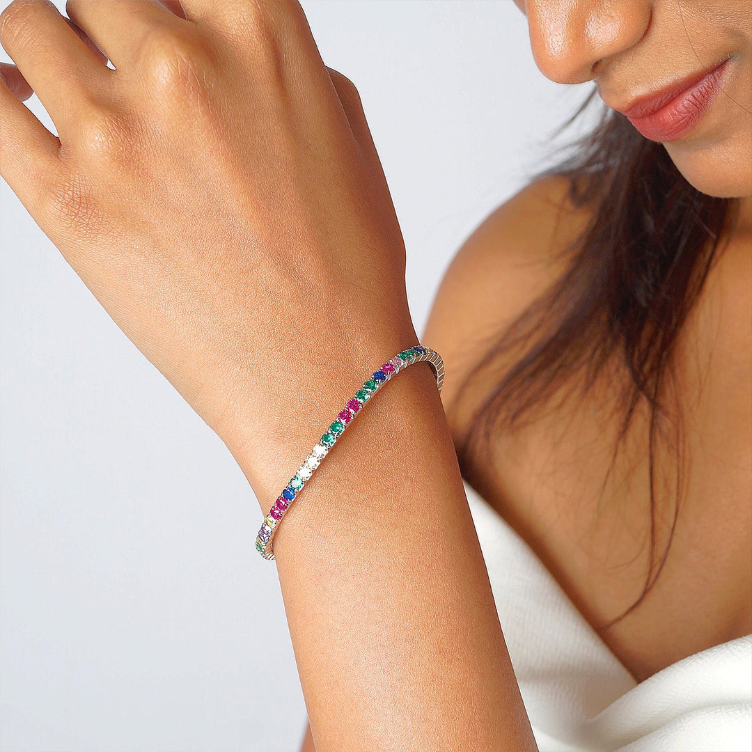 Stretchable Tennis bracelet in Rainbow diamond