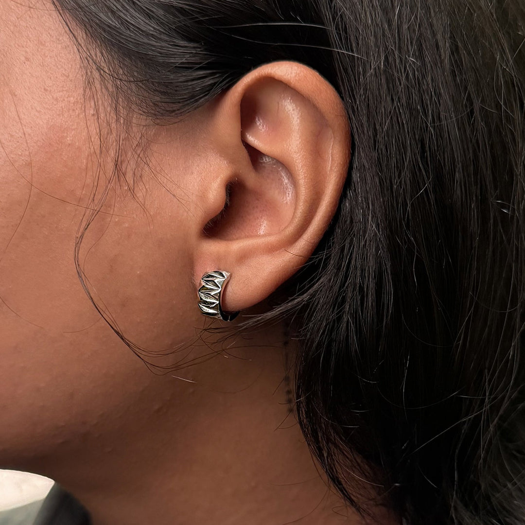 Pyramid mini Bali Earrings