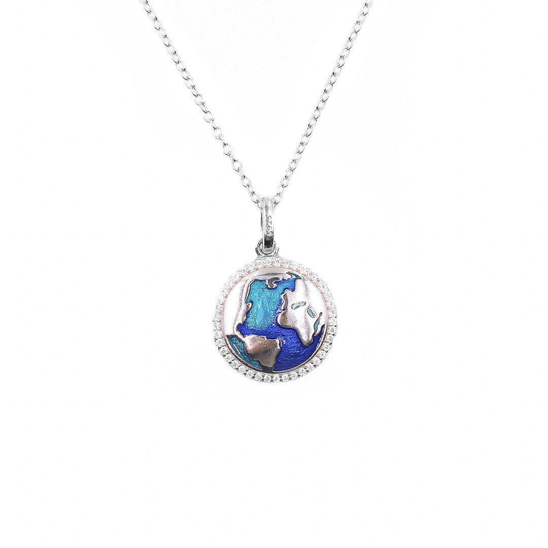 Wanderlust traveler pendant