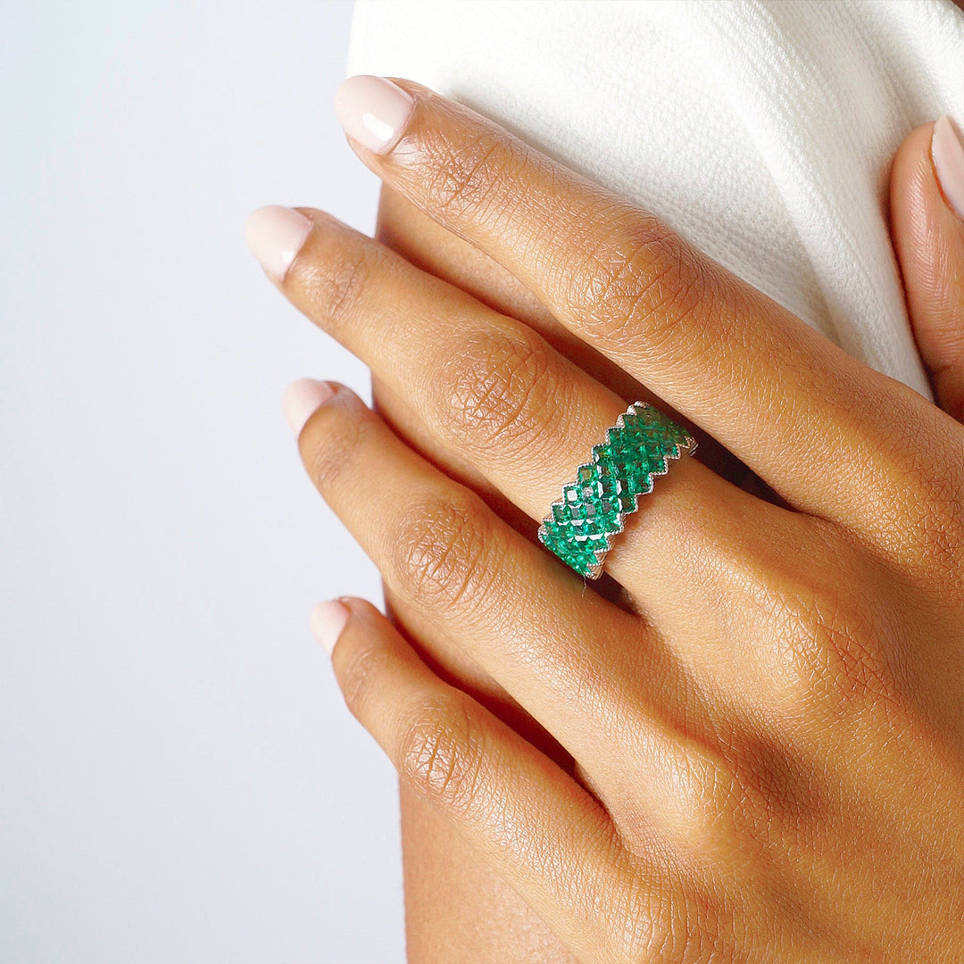 Emerald stone eternity ring in 925 sterling silver