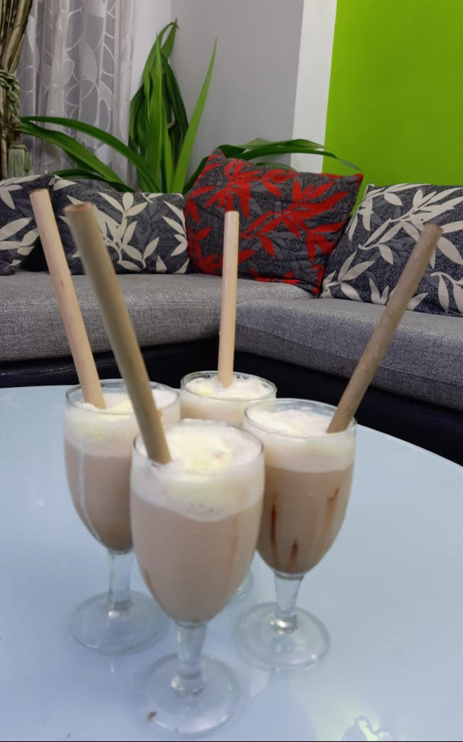 Reusable Bamboo straws Pack of 4 With Straw Cleaner