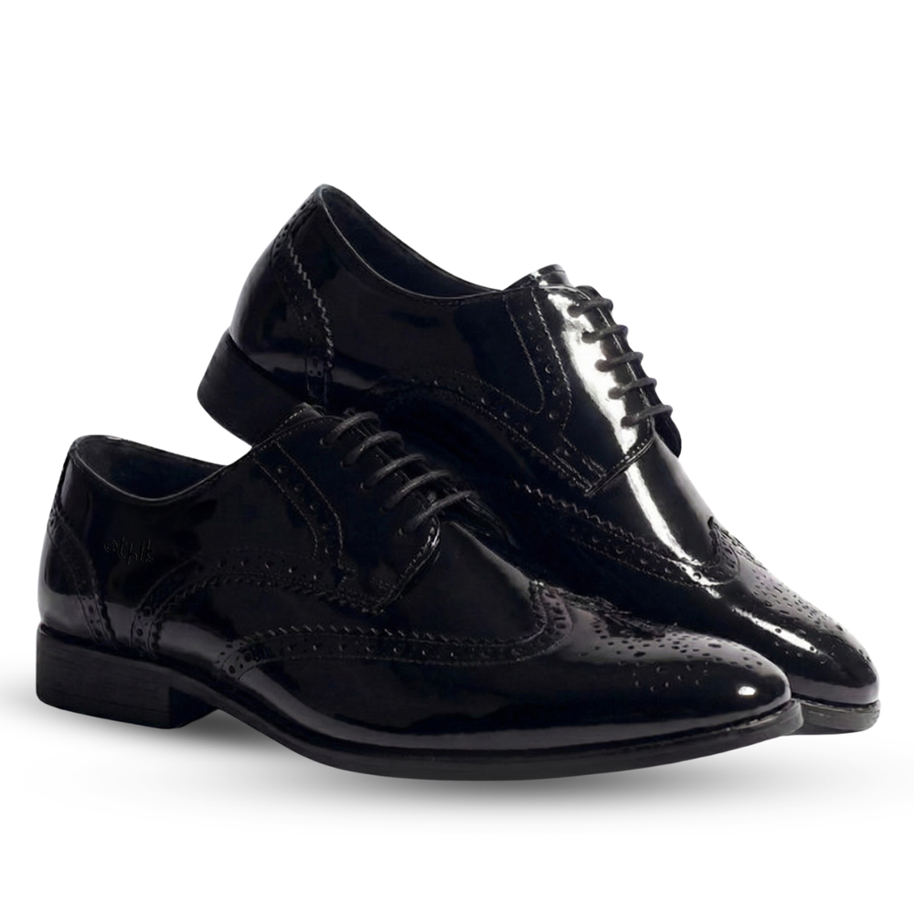 Winger Black Wingtip Brogue Derby Shoes