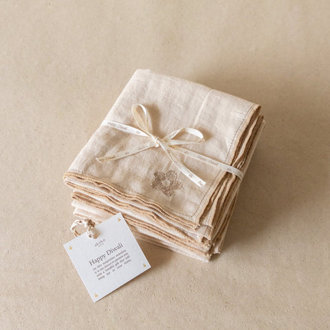 Akiiko Lico Flora Dinner Napkins (pack of 4)