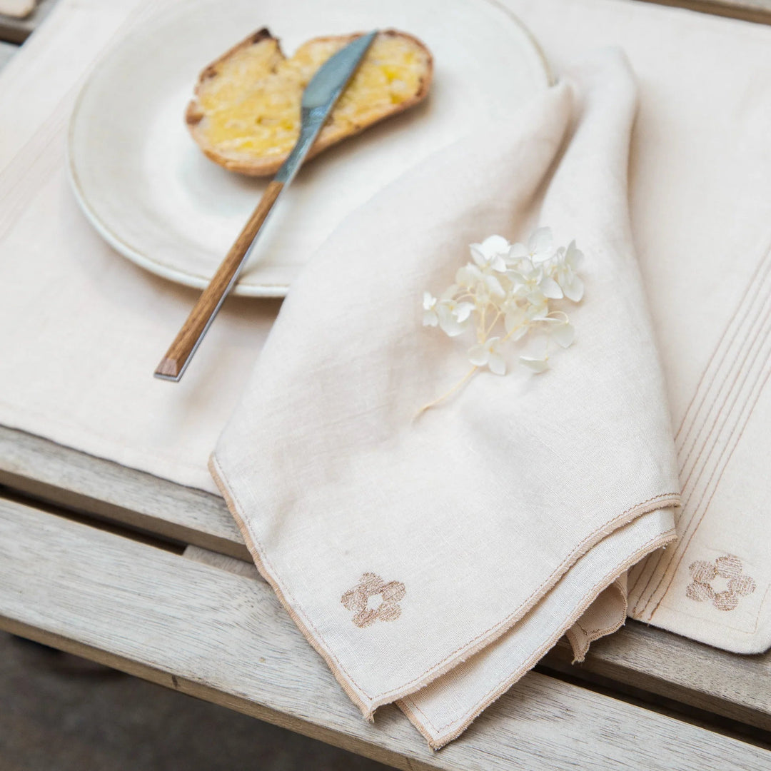 Akiiko Lico Flora Dinner Napkins (pack of 4) - Suspire