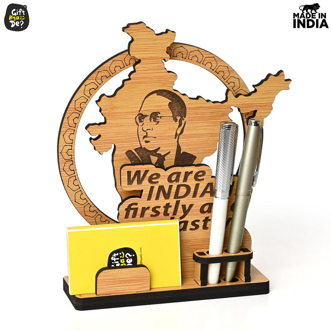 Gift Kya De Political Pen Stand and Card Holder | Gandhi Ji, Ambedkar Ji & Bhagat Singh Ji  | Wise Quotes | Mementos