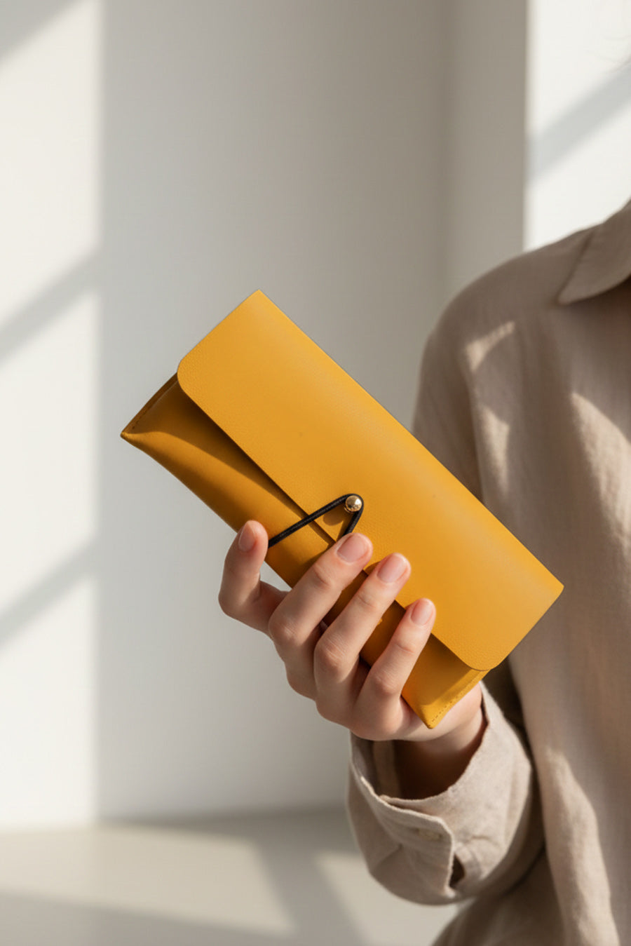 Newell Slim Vegan Leather Sunglass Case