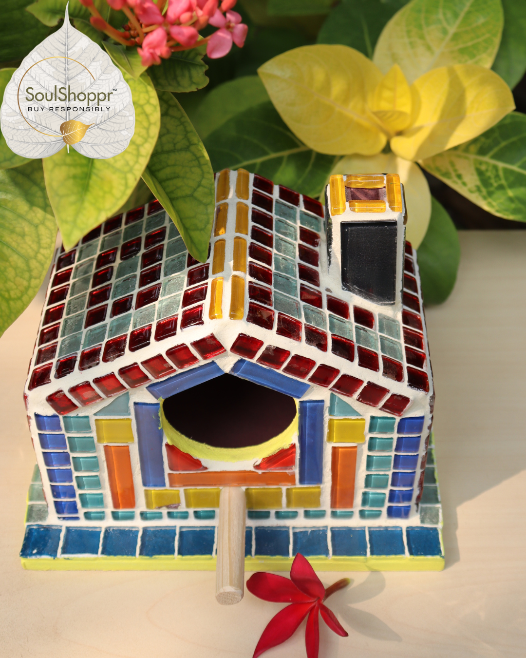 Handmade Cozy Mosaic Bird House |Outdoor Resting Place for Small Birds | Wooden Bird House | Yard, Garden & Outdoor Living | Bird & Wildlife Accessories 