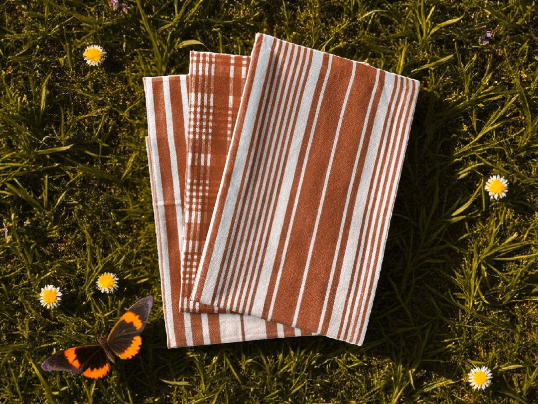 Country Village - Kitchen linen set ( Apron , Mittens , Kitchen towels)