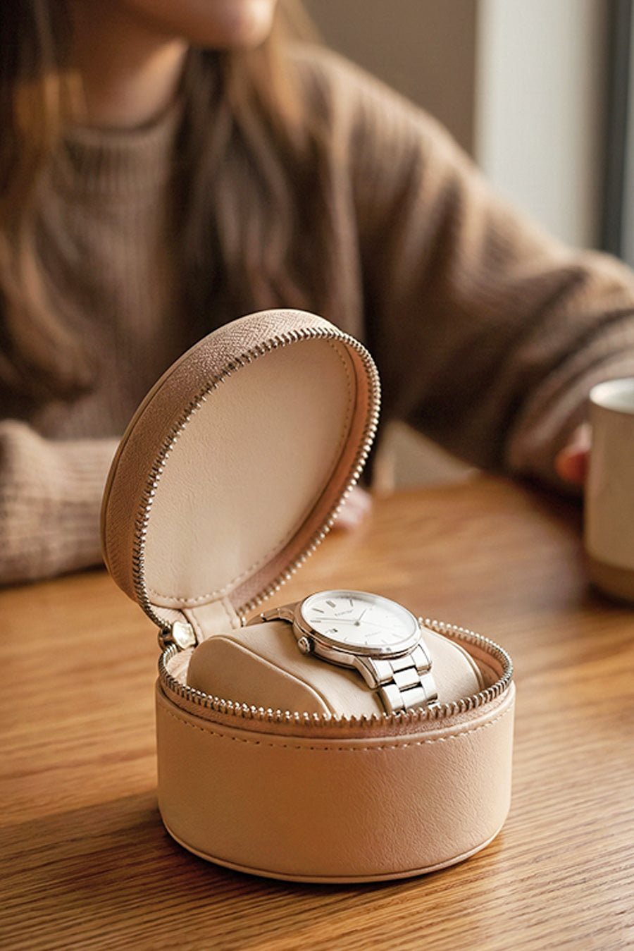 Rogate Medium Vegan Leather Watch Case 