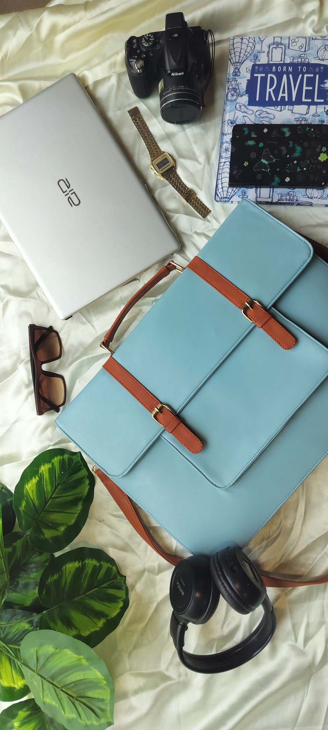 Verde Lakhsya Laptop Bag