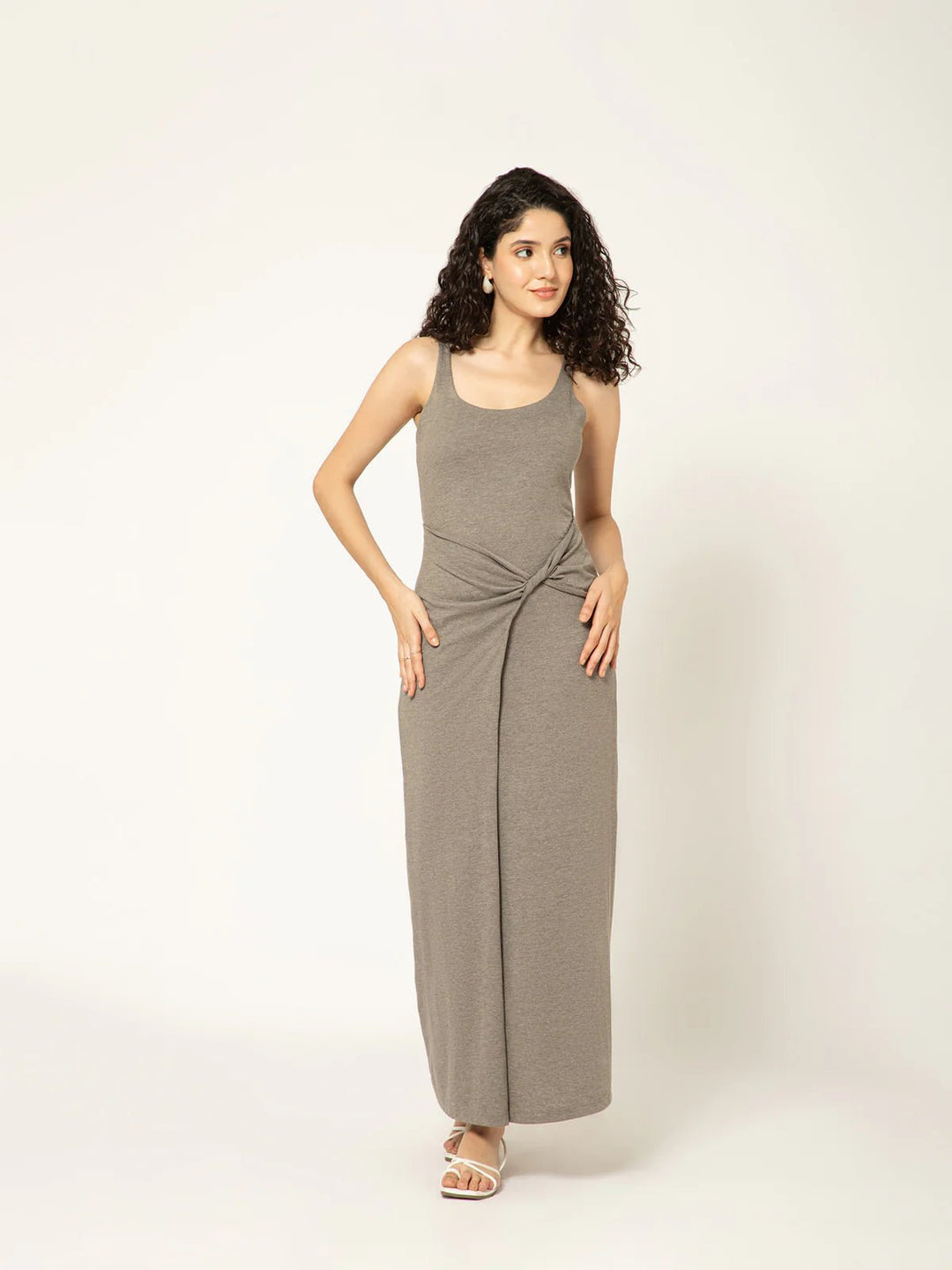 B77 Cleo - Long Knit Dress - Suspire