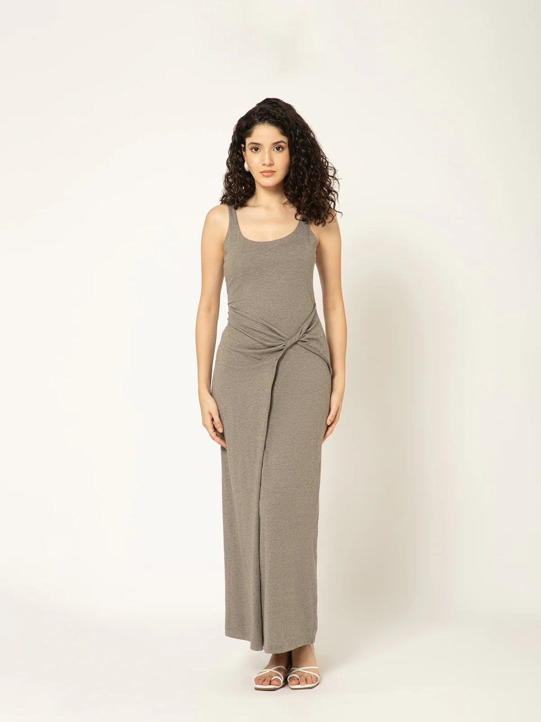B77 Cleo - Long Knit Dress - Suspire