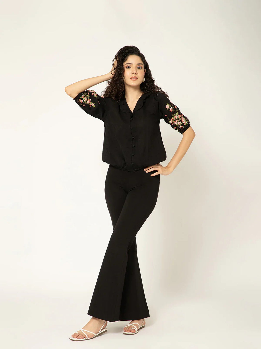 B77 Fiona - Women&