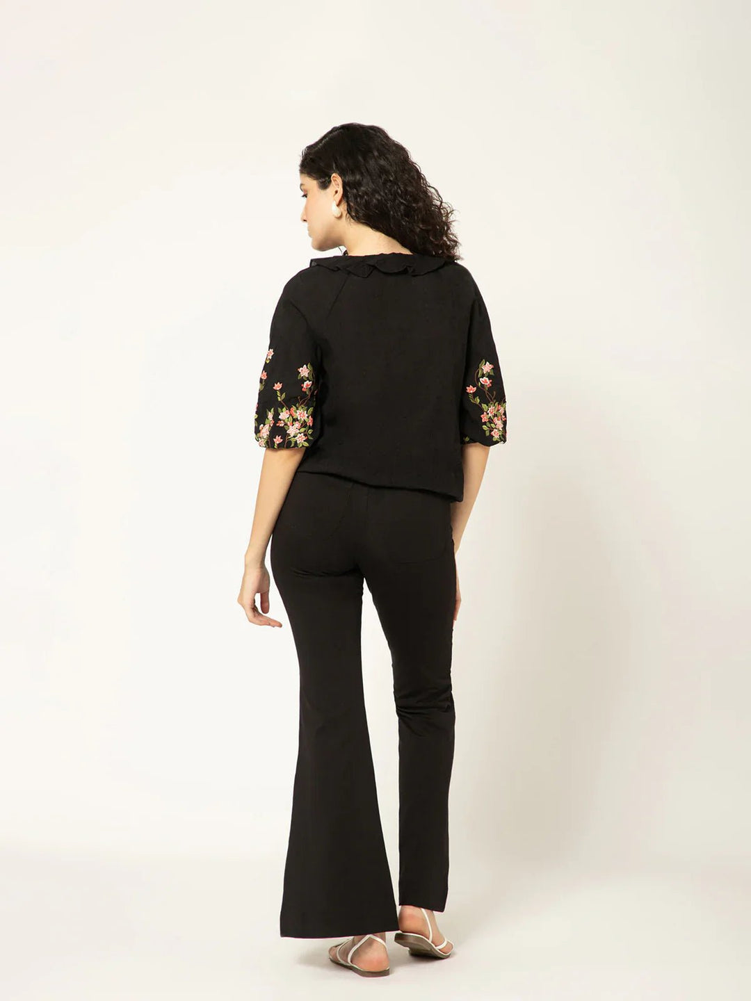 B77 Fiona - Women&