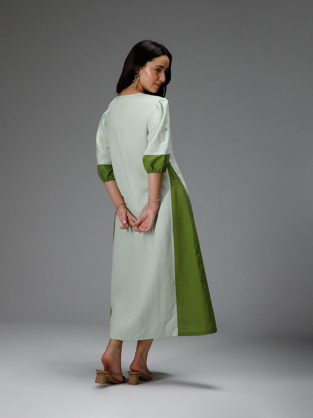 B77 MEADOW - Soft Earthy Cotton Linen Dress - Suspire