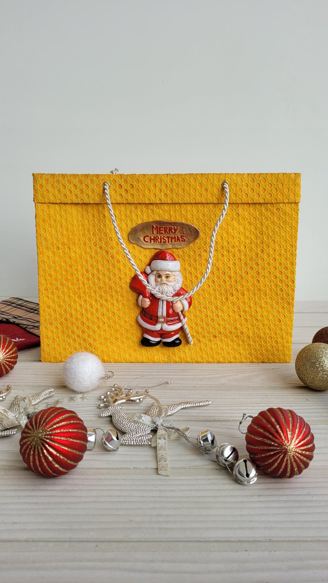 THE ASF SHOP Santa Yellow Bag