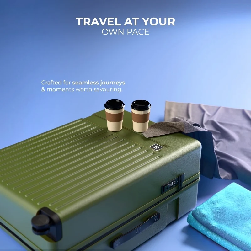 Eume Classic Cabin + Check-In Medium