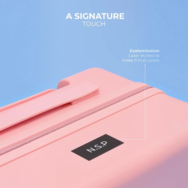 Eume Classic Cabin + Check-In Medium