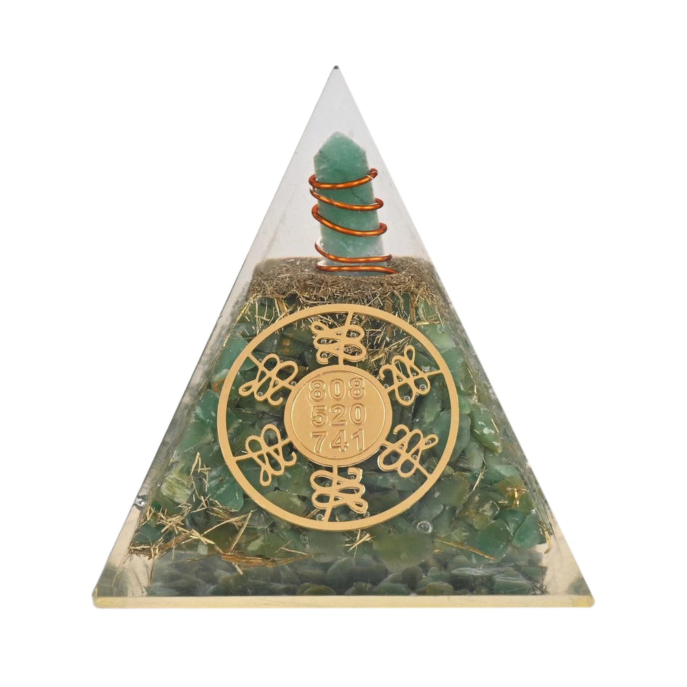 Bamboology Trends Green Jade Pyramid – Harmony, Luck & Abundance Amplifier