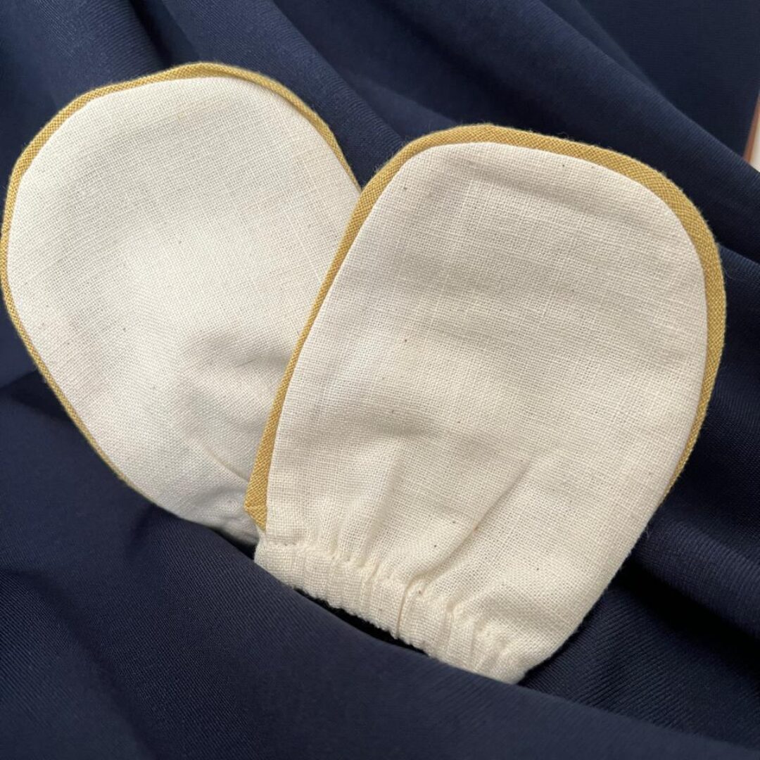 SnugBug Mittens (Pack of 5) - 4-8 M
